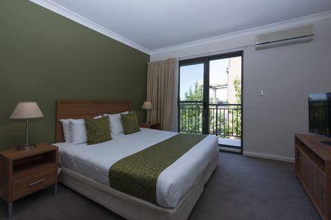Leisure Inn Spires - Tourism Hervey Bay 1