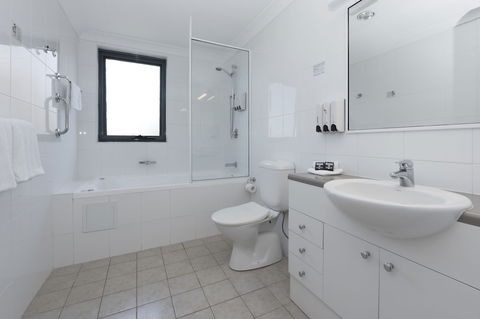 Leisure Inn Spires - Tourism Hervey Bay 4