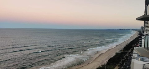 Hi Surf Beachfront Resort Apartments - Hervey Bay Accommodation 1