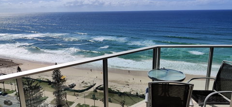 Hi Surf Beachfront Resort Apartments - Hervey Bay Accommodation 6