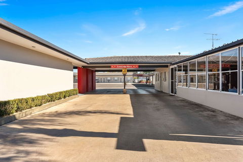 Econo Lodge Moree Spa Motor Inn - Tourism Hervey Bay 4