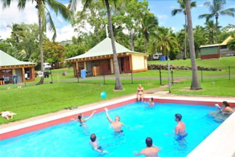 Nomads Airlie Beach - Hervey Bay Accommodation 7