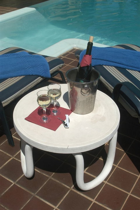 Burke And Wills Motor Inn - Hervey Bay Accommodation 1