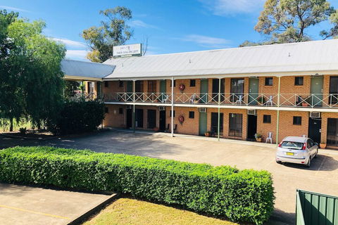Campbelltown Colonial Motor Inn - Hervey Bay Accommodation 2