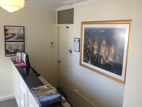 The 3 Explorers Motel - Hervey Bay Accommodation 2