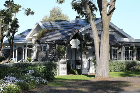 Holmwood Guesthouse - Hervey Bay Accommodation 1