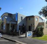 Waves Luxury Suites - Tourism Hervey Bay