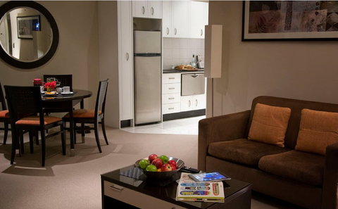 Falls Mountain Retreat - Hervey Bay Accommodation 2