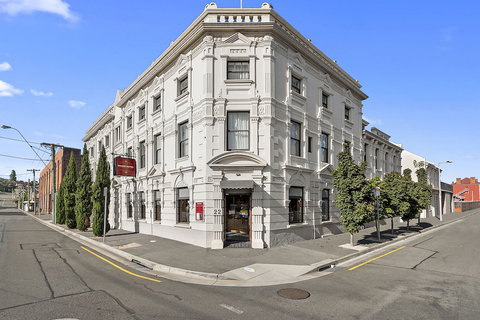 The Grand Hotel Launceston - Hervey Bay Accommodation 2