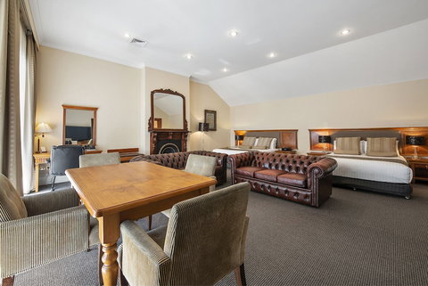 The Grand Hotel Launceston - Hervey Bay Accommodation 6
