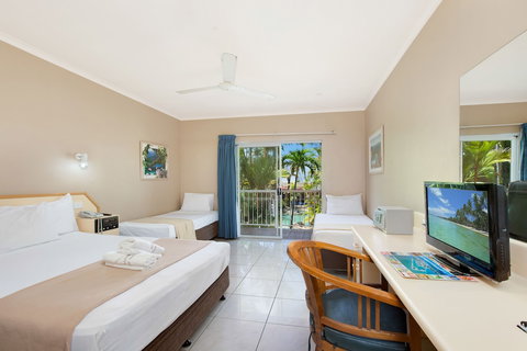 Cairns Rainbow Resort - Tourism Hervey Bay 5