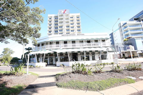 Oaks Townsville Metropole Hotel - Hervey Bay Accommodation 3