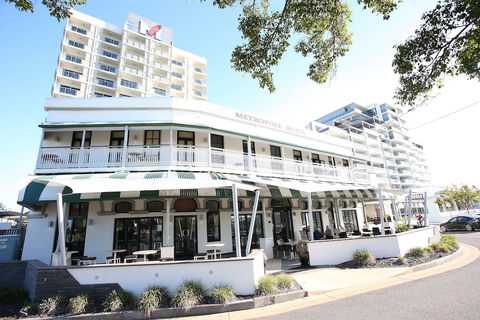 Oaks Townsville Metropole Hotel - Hervey Bay Accommodation 0