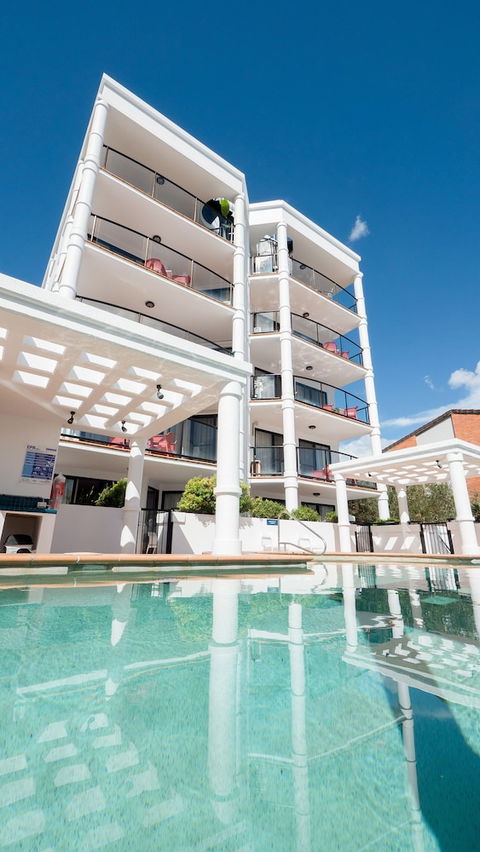 Aegean Apartments - Tourism Hervey Bay 5