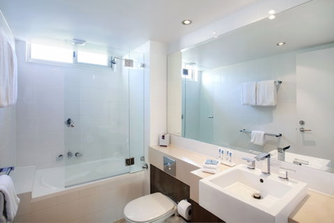 Maison Noosa Beachfront Resort - Hervey Bay Accommodation 5