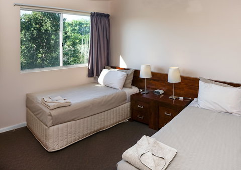 Cable Beachside Villas - Hervey Bay Accommodation 6