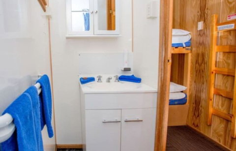 Discovery Parks - Cradle Mountain - Hervey Bay Accommodation 5