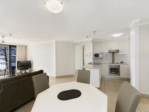 Coolum Caprice - Tourism Hervey Bay 6