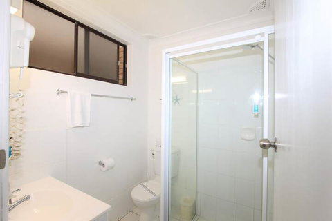 Toreador Motel - Hervey Bay Accommodation 7