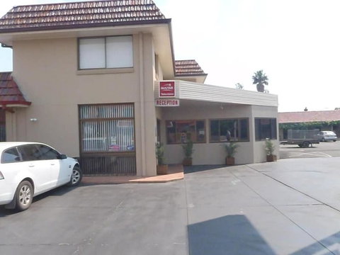 Caravilla Motor Inn - Hervey Bay Accommodation 0