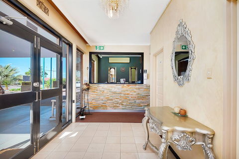 Alexander Motel Whyalla - Tourism Hervey Bay 2