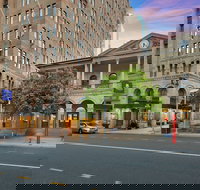 The Manor Apartment Hotel