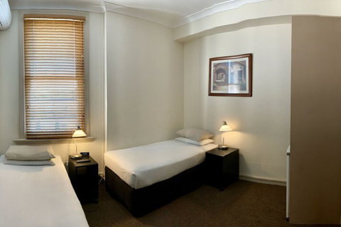 Ashfield Manor - Hervey Bay Accommodation 3