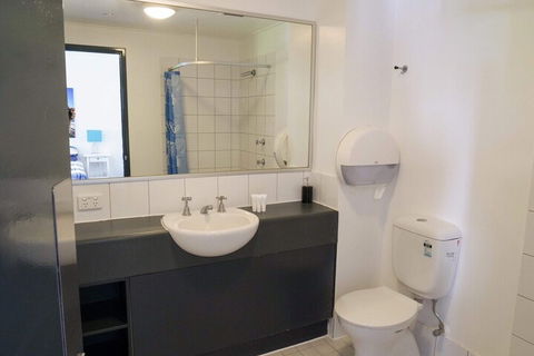 Base Backpackers Brisbane Uptown Hostel - Hervey Bay Accommodation 7