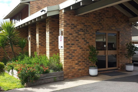 Sandhurst Motor Inn Bendigo - Hervey Bay Accommodation 3