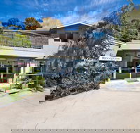 Lorne Bay View Motel - Hervey Bay Accommodation