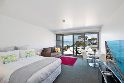 Lorne Bay View Motel - Hervey Bay Accommodation 5
