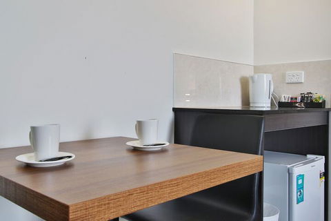 Comfort Inn & Apartments Dandenong - Hervey Bay Accommodation 6