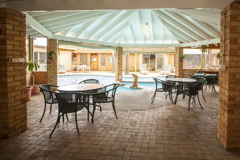 Comfort Inn Bay Of Isles - Hervey Bay Accommodation 4