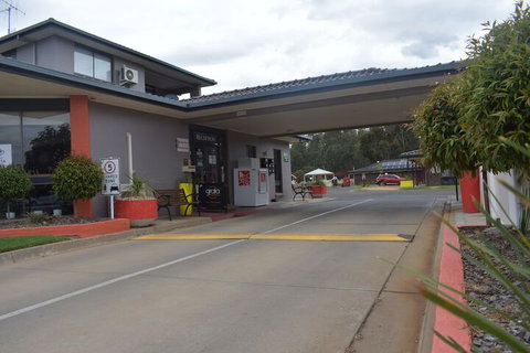 Meninya Palms Moama - Hervey Bay Accommodation 1