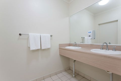 Cairns City Sheridan - Hervey Bay Accommodation 5