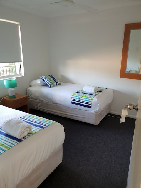 Arlia Sands Apartments - Tourism Hervey Bay 3