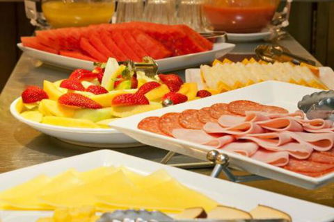 Hotel Causeway - Tourism Hervey Bay 6