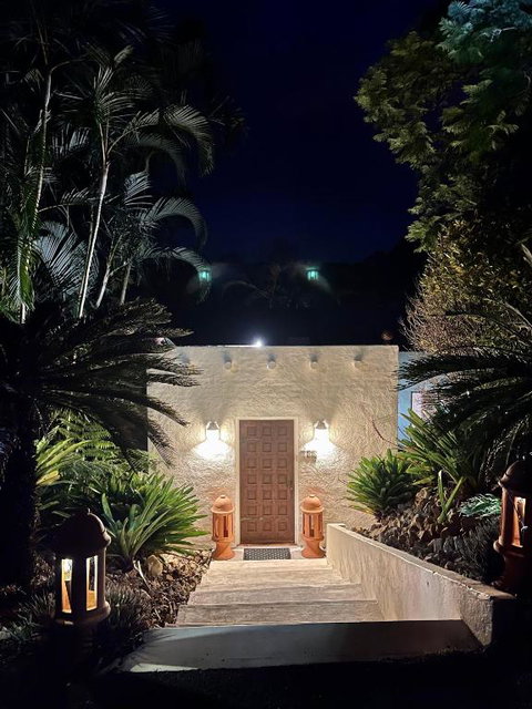 Sensom Luxury Bed & Breakfast - Hervey Bay Accommodation 6