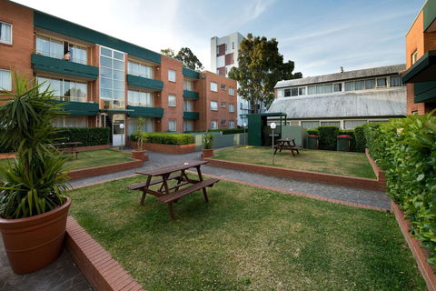 APX Parramatta - Hervey Bay Accommodation 2