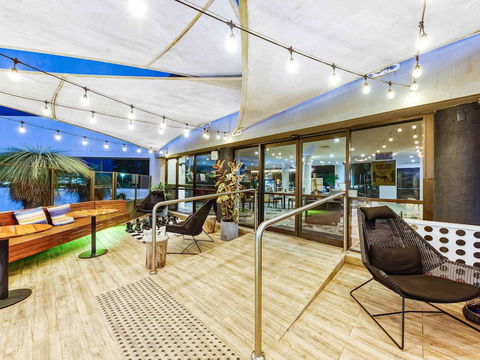 Mercure Penrith - Hervey Bay Accommodation 2
