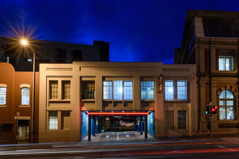 Old Woolstore Apartment Hotel - Hervey Bay Accommodation 0