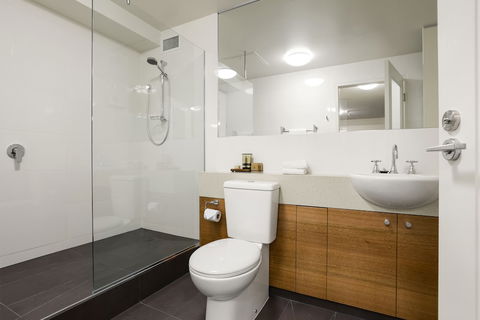 Old Woolstore Apartment Hotel - Hervey Bay Accommodation 6