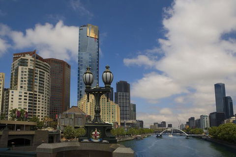 Quay West Suites Melbourne - Tourism Hervey Bay 2