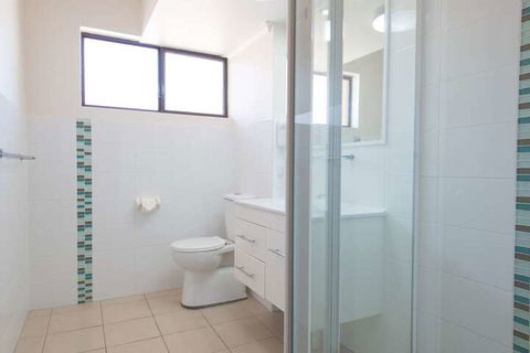 Vacation Village - Tourism Hervey Bay 6