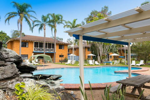 Vacation Village - Tourism Hervey Bay 2