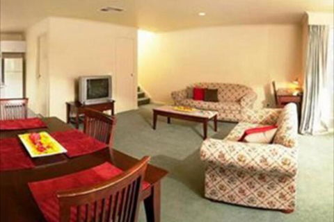 Alphington Serviced Apartments - Hervey Bay Accommodation 2
