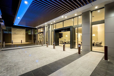 Paradise Centre Apartments - Hervey Bay Accommodation 1