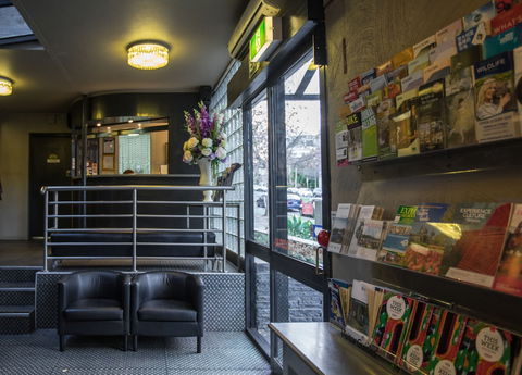 Albert Heights Serviced Apartments - Tourism Hervey Bay 0