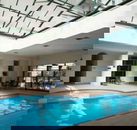 Grand Hotel Melbourne - Hervey Bay Accommodation