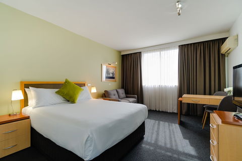 Mercure Albury - Hervey Bay Accommodation 5